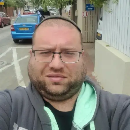 נתנאל, 35Kfar Saba 