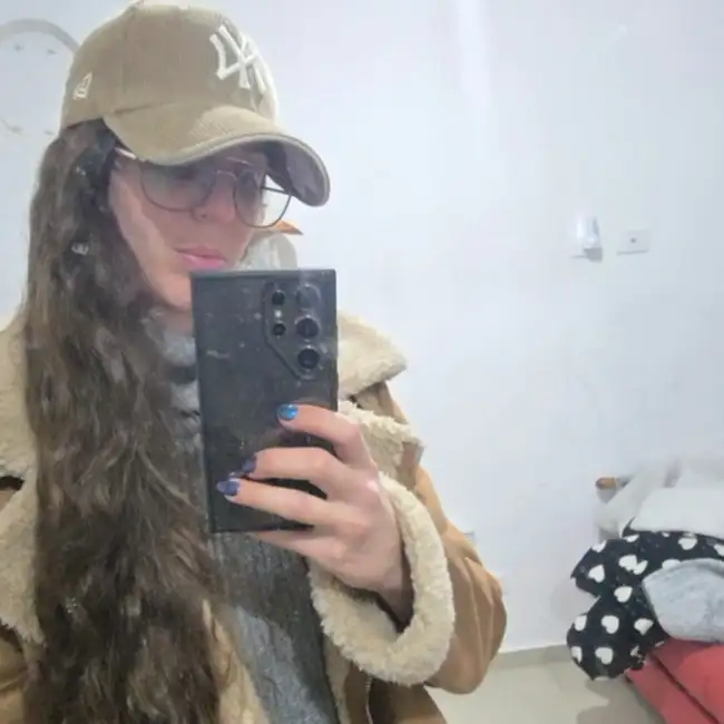 מיכל · 35 ·           